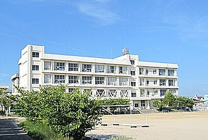 明石市立谷八木小学校 1200ｍ(徒歩15分)