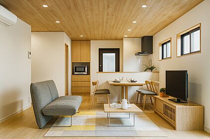 【完成イメージパース（リビング）】