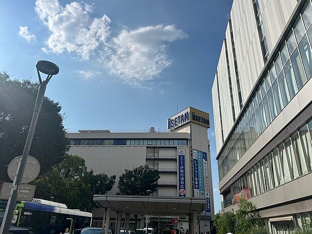 伊勢丹 浦和店(約1m・徒歩17分)
