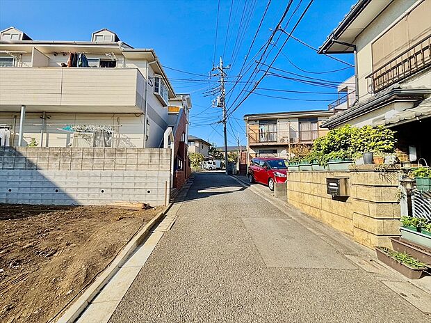 前面道路含む現地写真