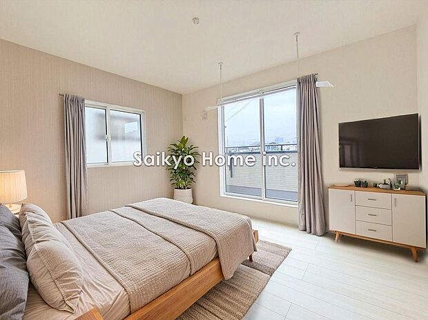 【洋室】明るく開放感のある洋室。十分にお一人で快適に過ごせる空間となっております。趣味や勉強などに励めます。
※家具等はCG加工しております。