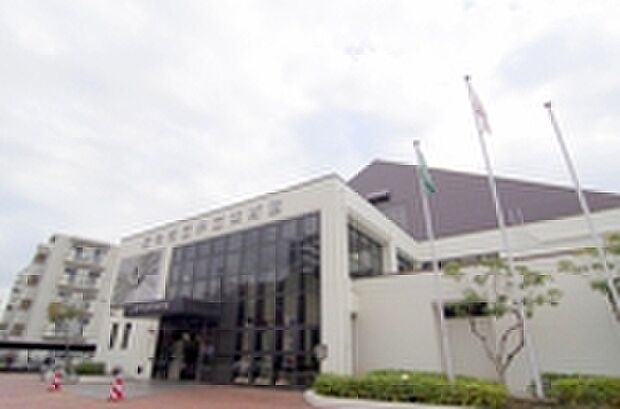 府中市立押立体育館(約970m)