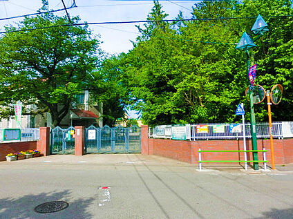 保惠学園幼稚園 590ｍ