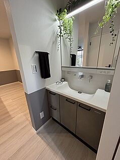 洗面、タカラスタンダード3面鏡　W900