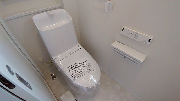 【トイレ】同仕様物件の写真です。