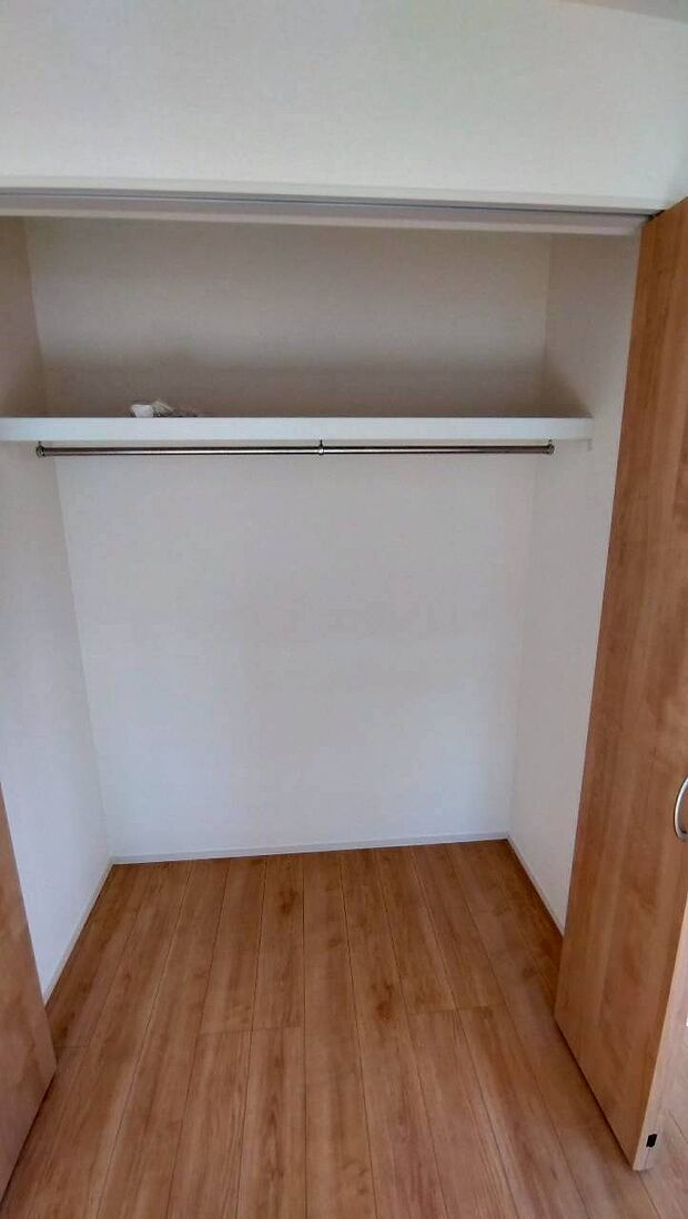 【クローゼット】画像は、同仕様物件の設備・仕様写真です。実際とは異なる場合があります。