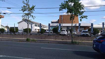 遠賀町役場 徒歩857m