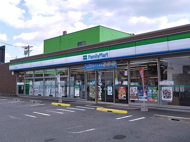 ファミリーマート守山二城店