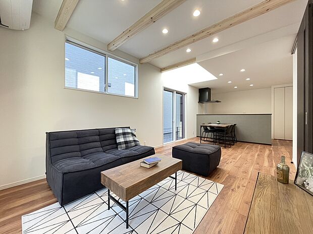 ■あらわし梁がワンランク上の、上質な空間を演出。