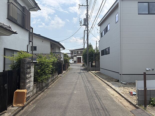 【前面道路含む現地写真】現地（2026年6月）撮影
