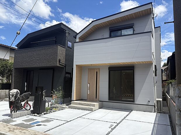 【現地外観写真】※A号棟成約済
■2026年8月撮影