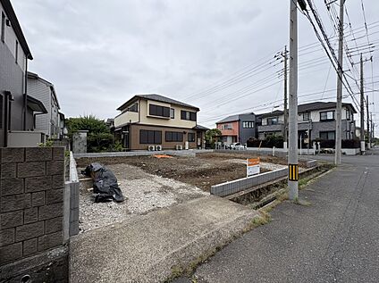 前面道路含む現地写真