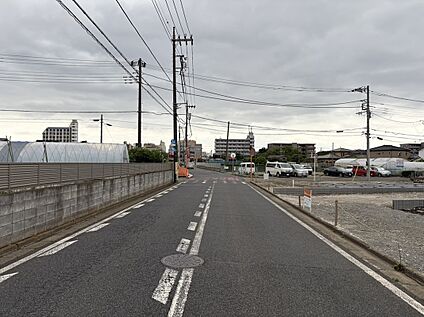 前面道路含む現地写真