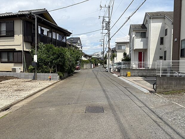 【前面道路含む現地写真】現地(2026年6月)撮影
■南側 幅員約6.0m公道に接道