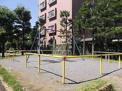 春日町西公園 450ｍ