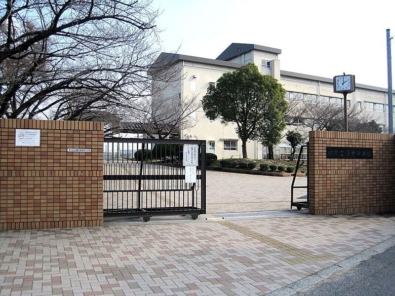 堺市立浜寺中学校