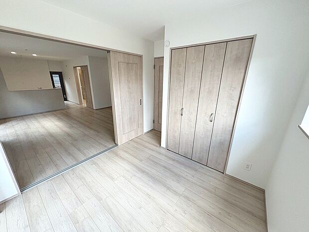 現地見学・内覧予約は当日から承っております！お気軽にお問い合わせ下さいませ♪