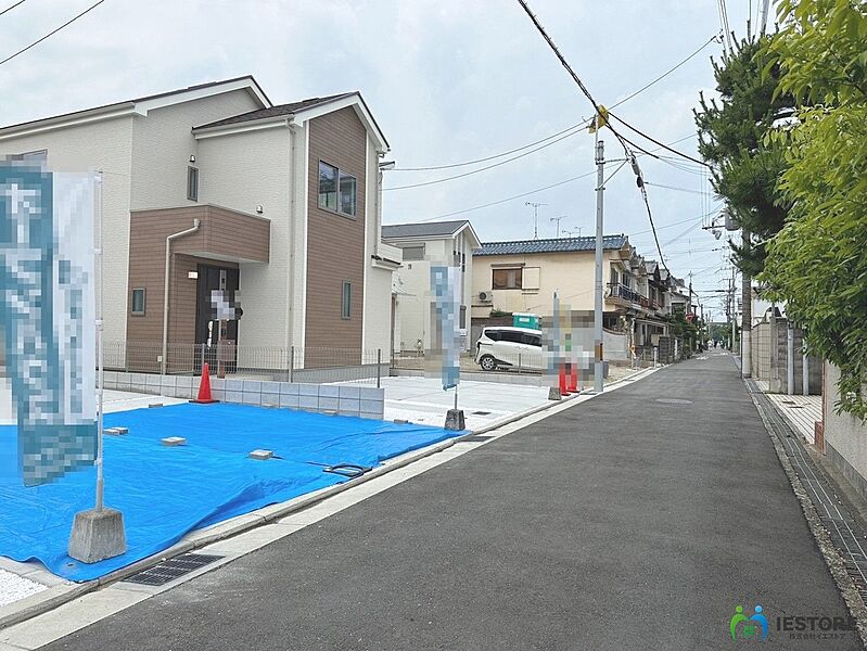 前面道路を含む現地写真