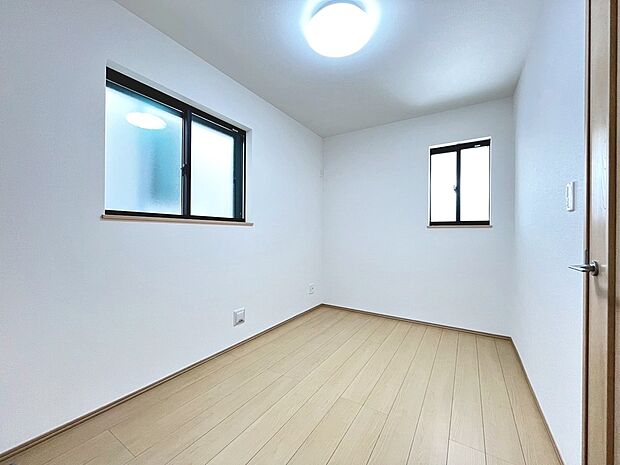 【洋室】◆新生活のスタートをここではじめませんか◆