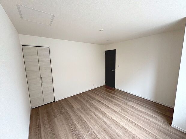 【洋室】◆現地案内会開催中◆もちろん、当日のご連絡でも対応可能です♪ご自宅にお迎えも可能です!