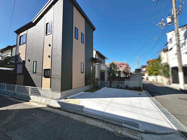 【前面道路を含む現地写真】閑静な住宅街で叶える穏やかな新生活をここではじめませんか!