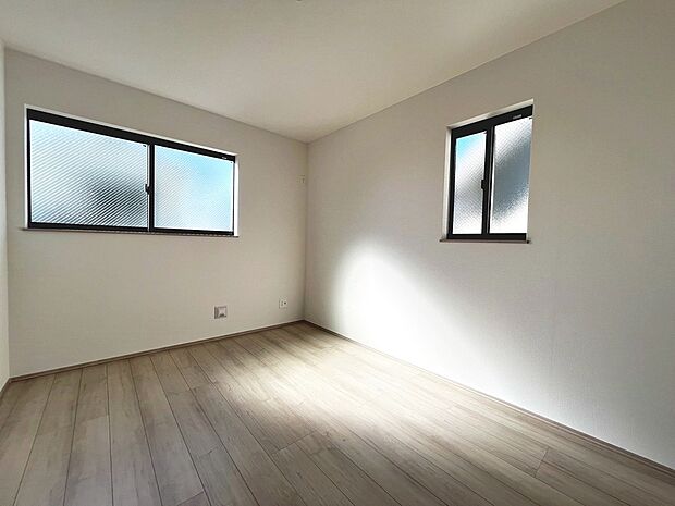 【洋室】◆現地案内会開催中◆もちろん、当日のご連絡でも対応可能です♪ご自宅にお迎えも可能です!