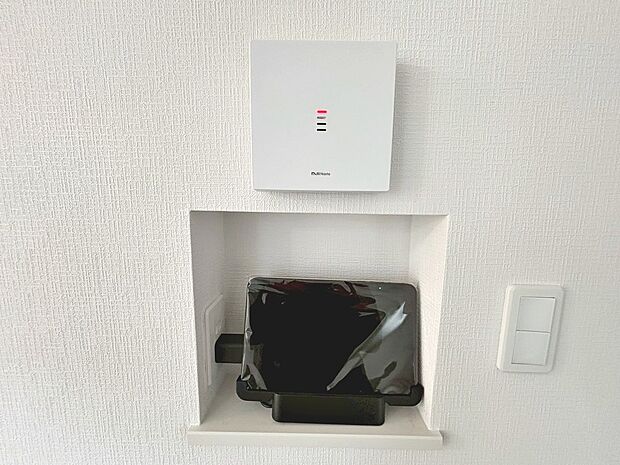 【ＴＶモニター付きインターホン】突然の来客時にも外の様子が確認できて安心です♪