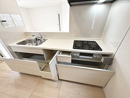 ３口コンロ・浄水器付システムキッチン