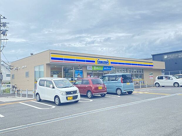 ミニストップ岸和田星和台店