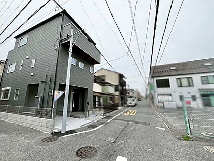 前面道路を含む現地写真