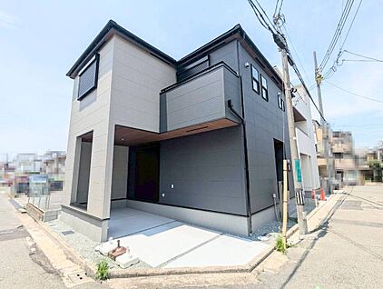 前面道路を含む現地写真