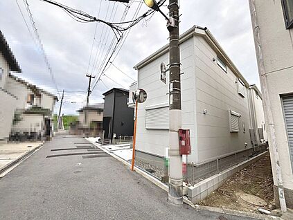 前面道路を含む現地写真