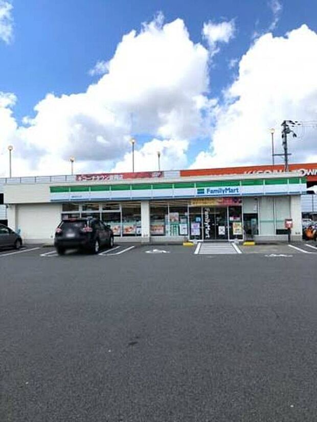 ファミリーマート豊岡昭和町店