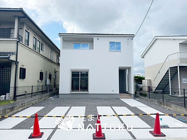 現地写真(外観)
限定1邸
駐車3台可能