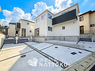 【住まいのNATTOKU】Terrechez　豊中市上野東　第２期　全３邸 外観