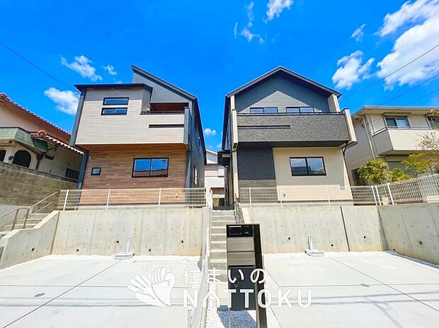 現地写真(街並み)
全2邸
駐車2台可能