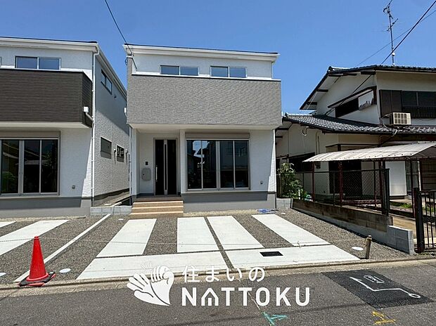 【現地写真(外観)【2号地】】お引渡し後も無償の定期点検を行っており、暮らしの安心をお届けしています。