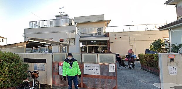 島本町立第二保育所(約882m)