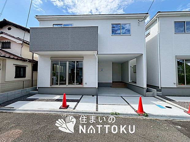 【現地写真（外観）【２号地】】断熱性、気密性を高める工夫で一年中ずっと心地よく暮らせる、高気密・高断熱です。