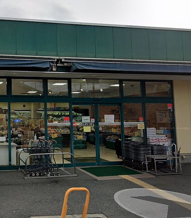 スーパーマルヒ山本店(約670m)