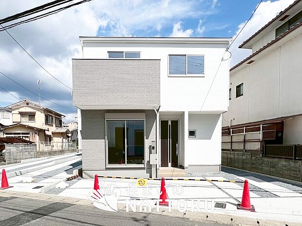 【現地写真(外観)【2-3号地】】お引渡し後も無償の定期点検を行っており、暮らしの安心をお届けしています。