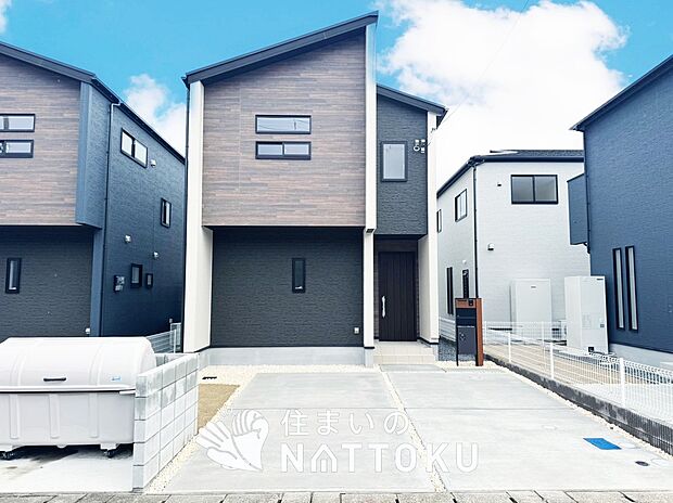 【現地写真（外観）【３号地】】断熱性、気密性を高める工夫で一年中ずっと心地よく暮らせる、高気密・高断熱です。