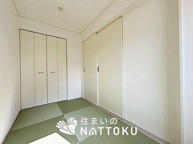 【現地写真(和室)】大壁仕様の新和室。くつろぎの空間です。