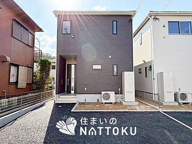 【現地写真(外観)【2号地】】健康被害に配慮したもっとも安全性の高い建材を採用し、シックハウス対策をしております。