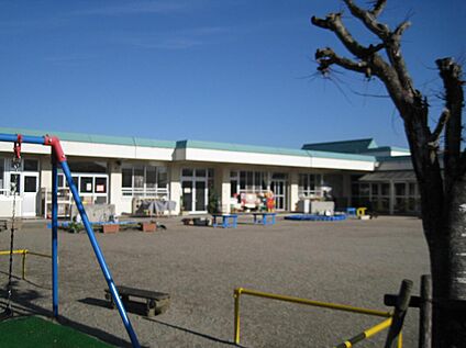近江八幡市立認定こども園武佐こども園武佐幼稚園 680ｍ(徒歩9分)
