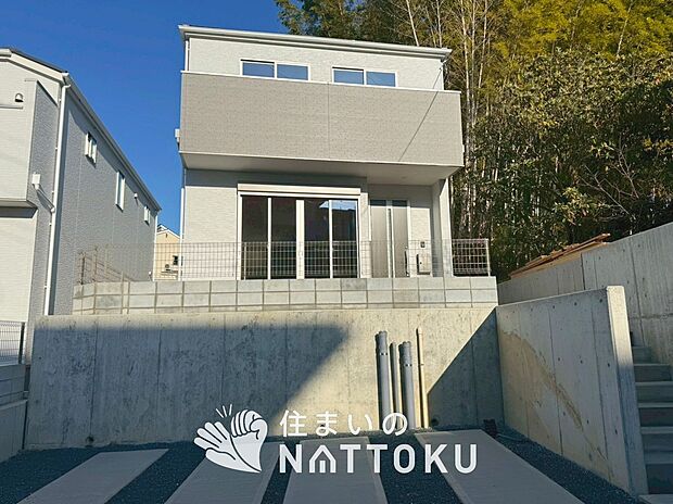 【現地写真（外観）【２号地】】お引渡し後も無償の定期点検を行っており、暮らしの安心をお届けしています。