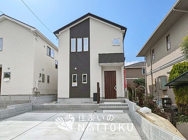 【現地写真（外観）【１号地】】高い断熱性能があり、防湿性能の高いフィルム付属で壁内の結露対策をしています。