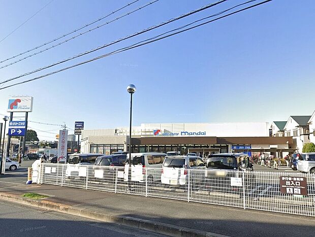 万代高槻春日店(約420m)