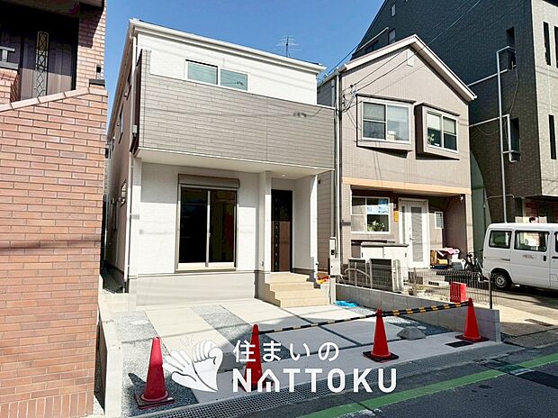 【現地写真(外観)】健康被害に配慮したもっとも安全性の高い建材を採用し、シックハウス対策をしております。