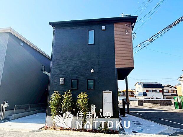 【現地写真(外観)【10号地】】健康被害に配慮したもっとも安全性の高い建材を採用し、シックハウス対策をしております。